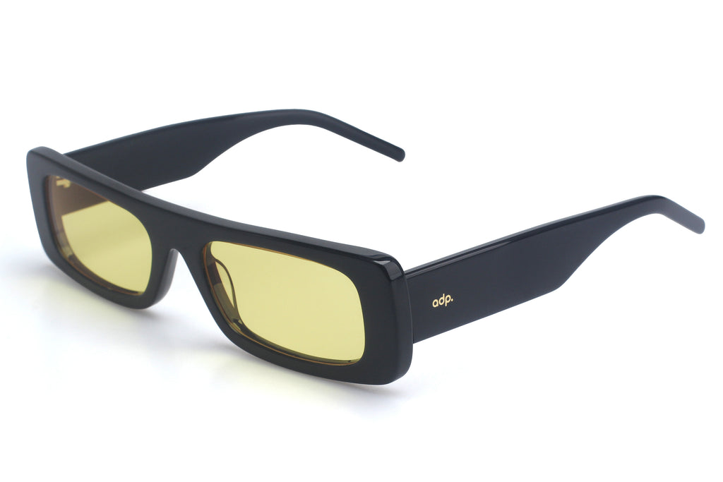 Cosmic Dealer / yellow lenses