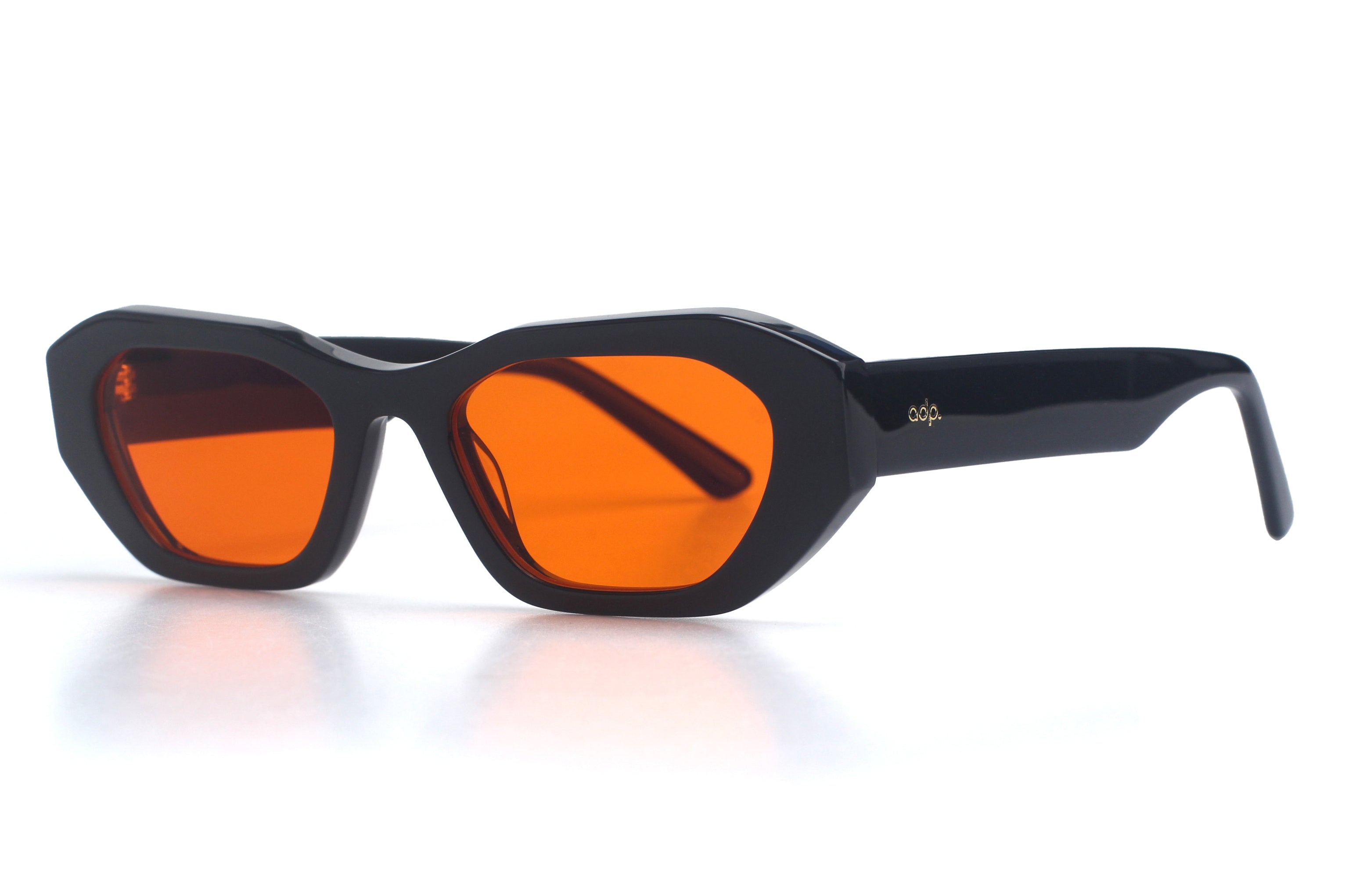 Star Cat Club / orange lenses