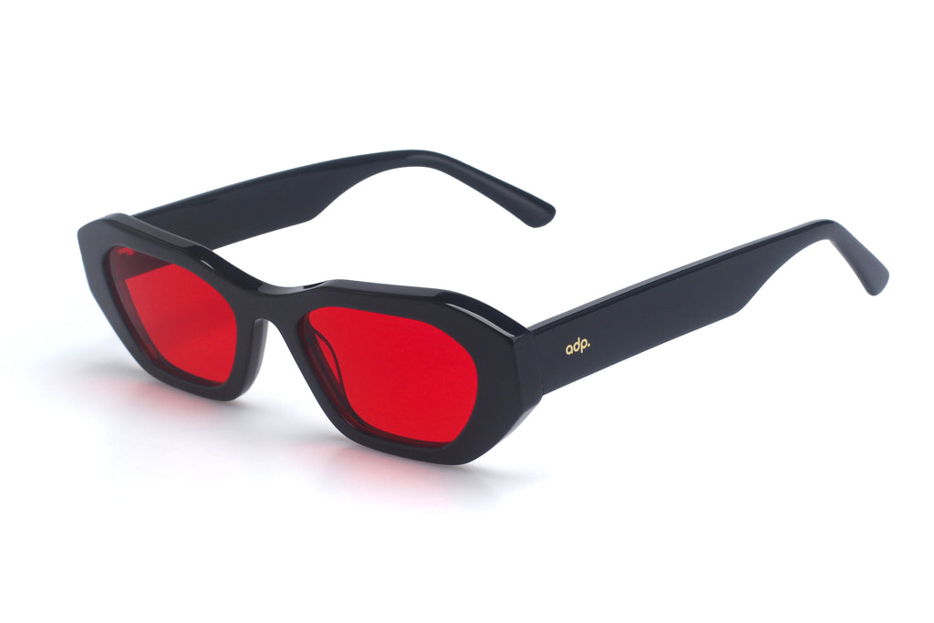 Star Cat Club / red lenses