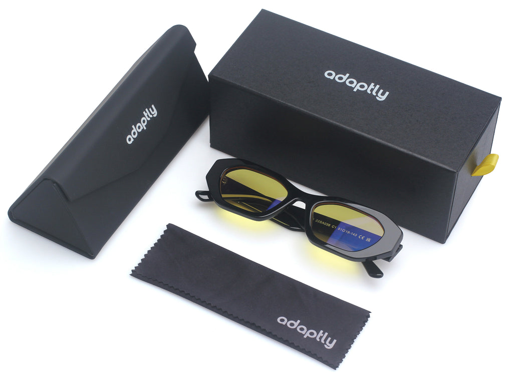 Star Cat Club / yellow lenses